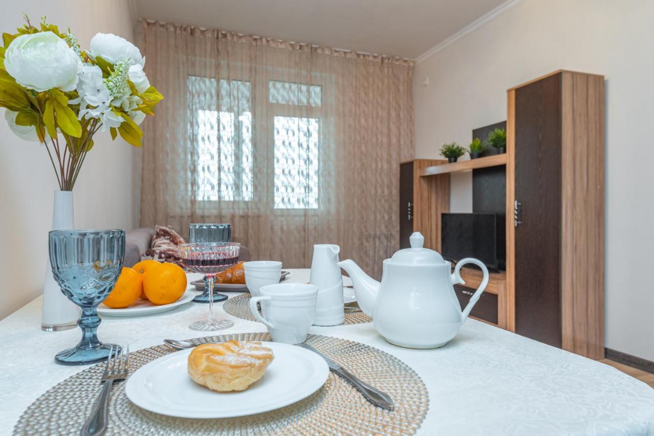 Жк Sauran Towers Comfort Astaná Exterior foto