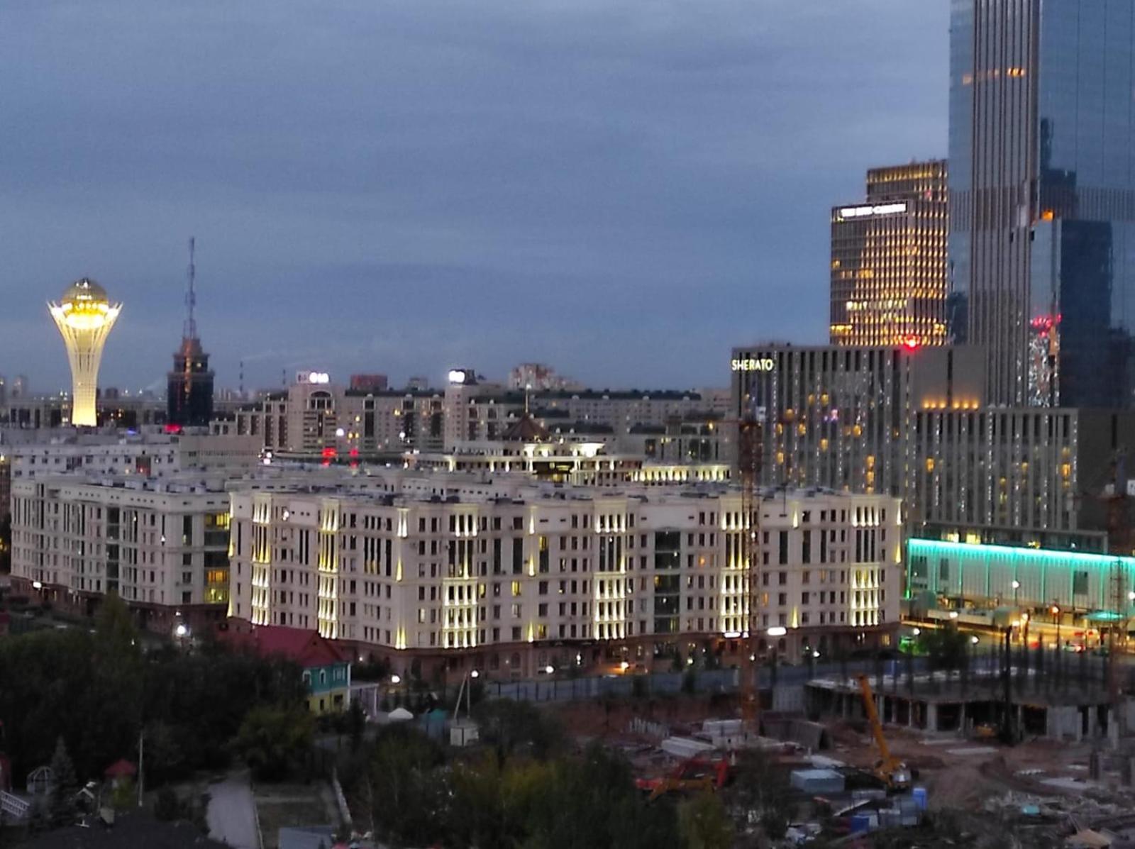 Жк Sauran Towers Comfort Astaná Exterior foto